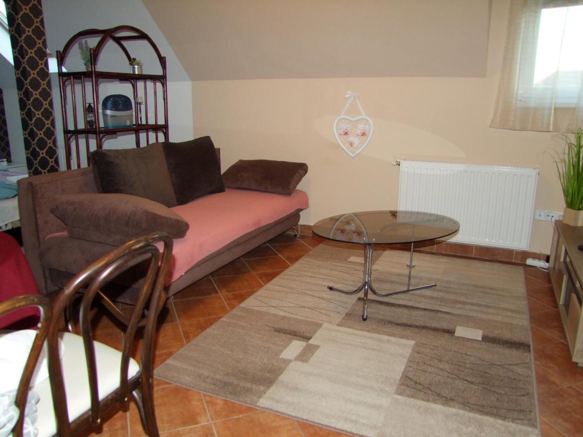 Greta Apartman Hajdúszoboszló Екстериор снимка